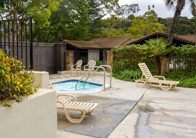 Photo 18 of Condo for sale at 856 Highland Dr #4, Santa Barbara, CA 93109 | MLS# 12763117 | Listing updated on 2026-10-21