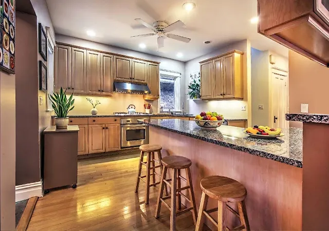 Photo 3 of Single family home for sale at 6525 N Washtenaw Ave, Chicago, IL 60645 | MLS# 12763126 | Listing updated on 2026-09-24