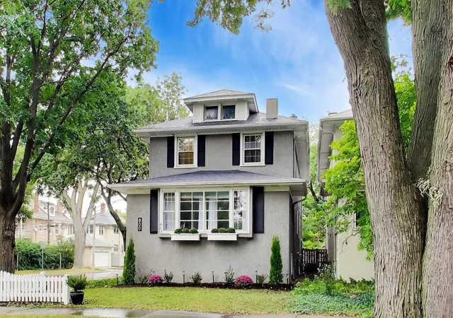 Photo 1 of Single family home for sale at 800 S Scoville Ave, Oak Park, IL 60304 | MLS# 12763145 | Listing updated on 2026-09-21