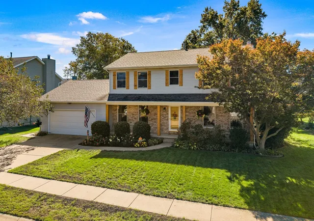Photo 1 of Single family home for sale at 2493 Countryside Ln, Bettendorf, IA 52722 | MLS# 12763152 | Listing updated on 2026-10-16