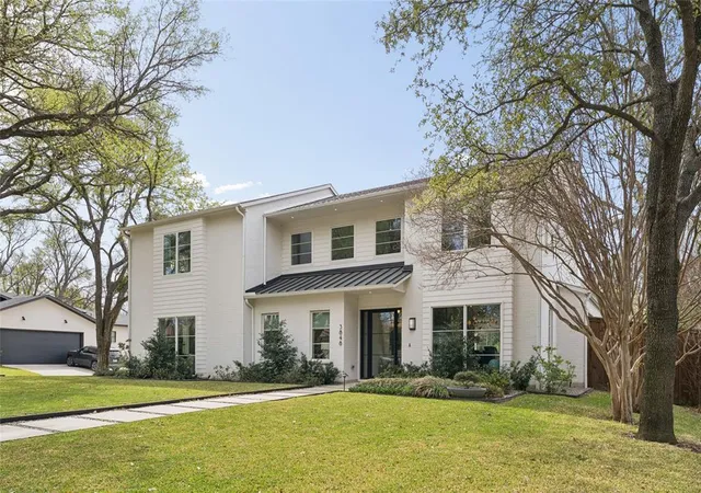Photo 1 of Single family home for sale at 3848 Echo Brk Ln, Dallas, TX 75229 | MLS# 12763173 | Listing updated on 2026-09-23