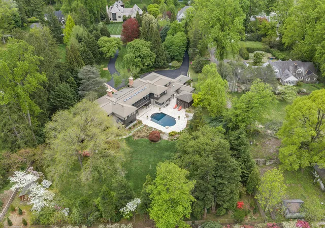 Photo 47 of Mansion for sale at 850 Lesly Rd, Villanova, PA 19085 | MLS# 12763179 | Listing updated on 2026-09-23