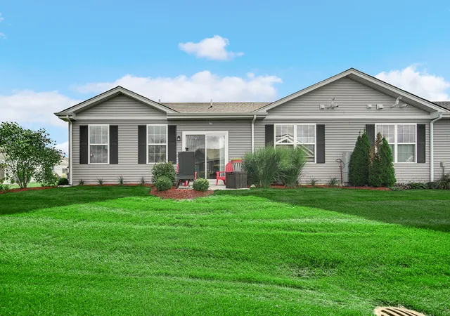 Photo 1 of Townhouse for sale at 6338 Juniper Dr, Wonder Lake, IL 60097 | MLS# 12763216 | Listing updated on 2026-10-05