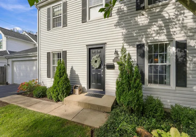 Photo 2 of Single family home for sale at 1033 N Brainard St, Naperville, IL 60563 | MLS# 12763227 | Listing updated on 2026-10-06