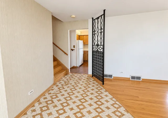 Photo 3 of Single family home for sale at 10321 Lacrosse Ave, Oak Lawn, IL 60453 | MLS# 12763230 | Listing updated on 2026-09-24