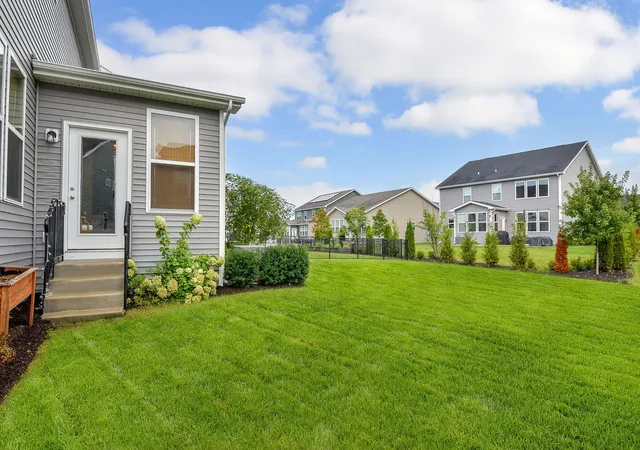 Photo 4 of Single family home for sale at 1183 Hibbard Rd, Naperville, IL 60563 | MLS# 12763237 | Listing updated on 2026-10-05