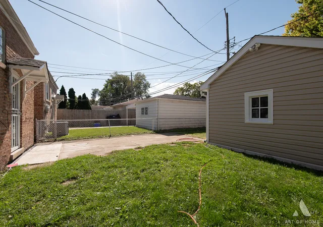 Photo 33 of Single family home for sale at 8810 S Euclid Ave, Chicago, IL 60617 | MLS# 12763249 | Listing updated on 2026-10-08