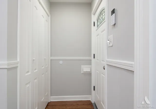 Photo 4 of Single family home for sale at 8810 S Euclid Ave, Chicago, IL 60617 | MLS# 12763249 | Listing updated on 2026-10-08