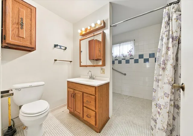 Photo 4 of Single family home for sale at 510 13th Avenue, Sterling, IL 61081 | MLS# 12763259 | Listing updated on 2026-10-07