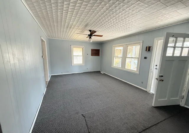 Photo 4 of Single family home for sale at 6 C Ln, Herrin, IL 62948 | MLS# 12763262 | Listing updated on 2026-10-04