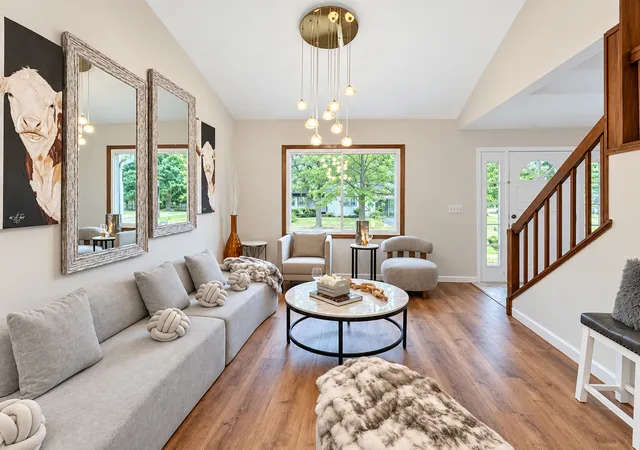 Photo 3 of Single family home for sale at 1401 Knoll Dr, Naperville, IL 60565 | MLS# 12763301 | Listing updated on 2026-09-19