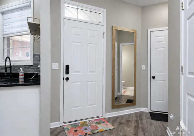 Photo 3 of Townhouse for sale at 13296 Greenleaf Ct, Palos Heights, IL 60463 | MLS# 12763323 | Listing updated on 2026-10-07