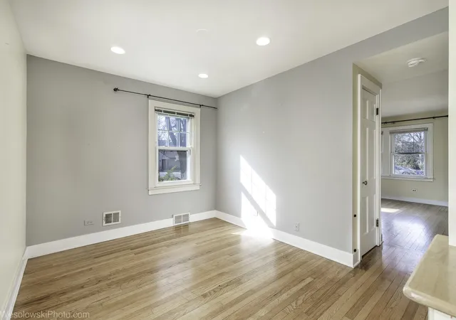 Photo 4 of Single family home for sale at 1748 Lunt Ave, Des Plaines, IL 60018 | MLS# 12763328 | Listing updated on 2026-09-24