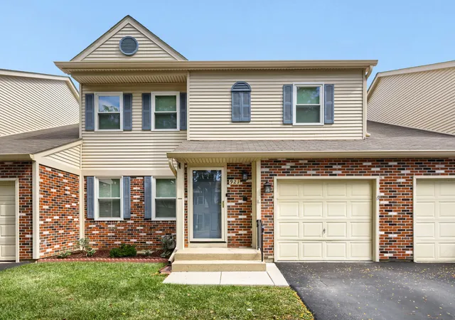 Townhouse for sale at 921 Perry Dr #0, Algonquin, IL 60102 | MLS# 12763330