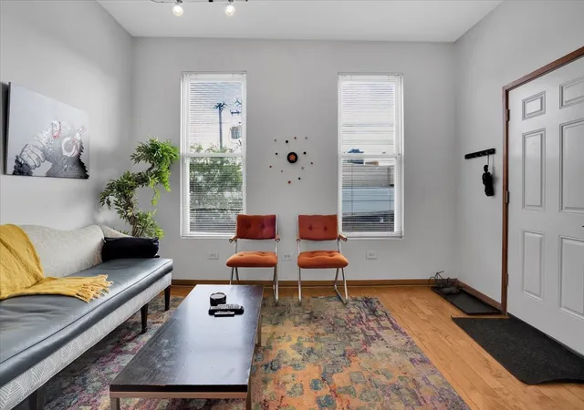 Listing Photo 4 - Condo for sale in building located at 1618 W Blackhawk St, Chicago, IL 60622 - Unit #1