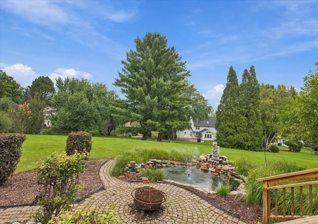 Photo 2 of Single family home for sale at 1320 Spring Hl Dr, Algonquin, IL 60102 | MLS# 12763335 | Listing updated on 2026-10-03