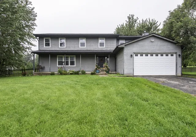Photo 1 of Single family home for sale at 542 Meadow Ct, Winthrop Harbor, IL 60096 | MLS# 12763348 | Listing updated on 2026-10-07