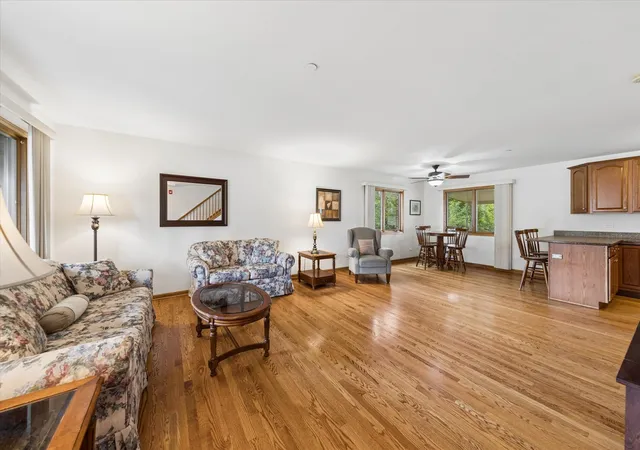 Photo 3 of Single family home for sale at 7024 Garden Ln, Bridgeview, IL 60455 | MLS# 12763376 | Listing updated on 2026-09-29