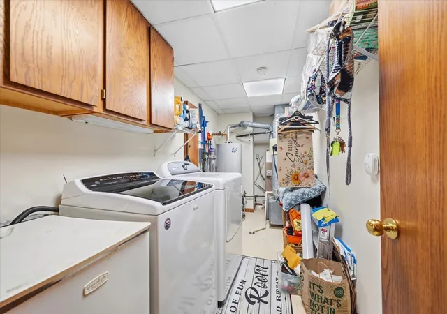 Photo 3 of Condo for sale at 100 Red Top Dr #303, Libertyville, IL 60048 | MLS# 12763387 | Listing updated on 2026-09-30