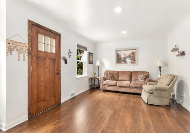 Photo 3 of Single family home for sale at 4605 Schwartz Ave, Lisle, IL 60532 | MLS# 12763400 | Listing updated on 2026-09-24