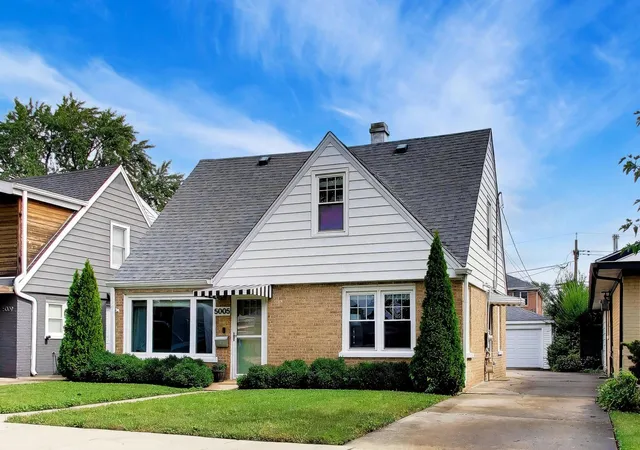 Photo 1 of Single family home for sale at 5005 N Rutherford Ave, Chicago, IL 60656 | MLS# 12763414 | Listing updated on 2026-10-07