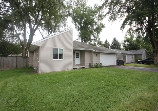 Photo 2 of Sale Pending at 1822 14th Avenue, Belvidere, IL 61008 | MLS# 12763422 | Listing updated on 2026-09-29
