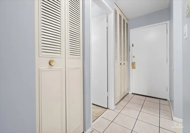Photo 2 of Condo for sale at 1500 Robin Cir #306, Hoffman Estates, IL 60169 | MLS# 12763456 | Listing updated on 2026-09-19