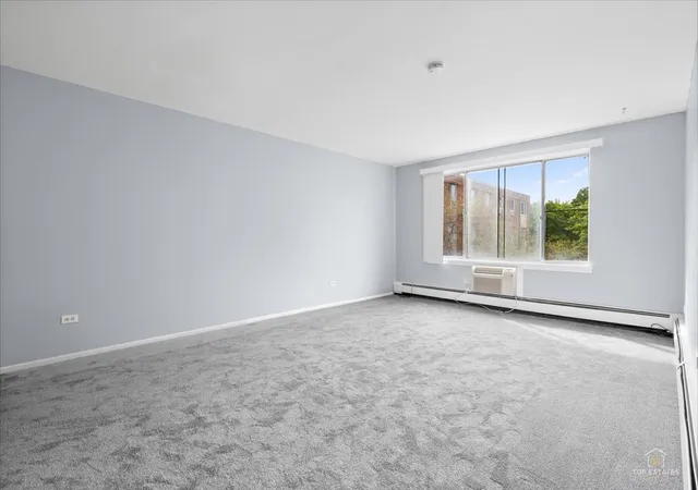 Photo 4 of Condo for sale at 1500 Robin Cir #306, Hoffman Estates, IL 60169 | MLS# 12763456 | Listing updated on 2026-09-19