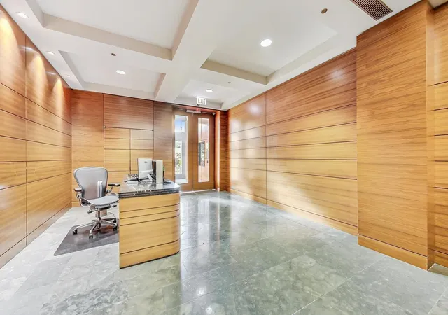 Photo 4 of Condo for sale at 6 N Michigan Ave #1111, Chicago, IL 60602 | MLS# 12763460 | Listing updated on 2026-09-28