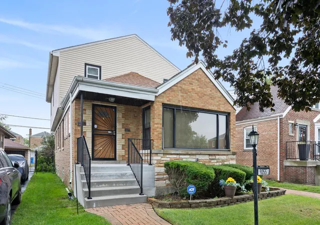 Single family home for sale at 9055 S Luella Ave, Chicago, IL 60617 | MLS# 12763479