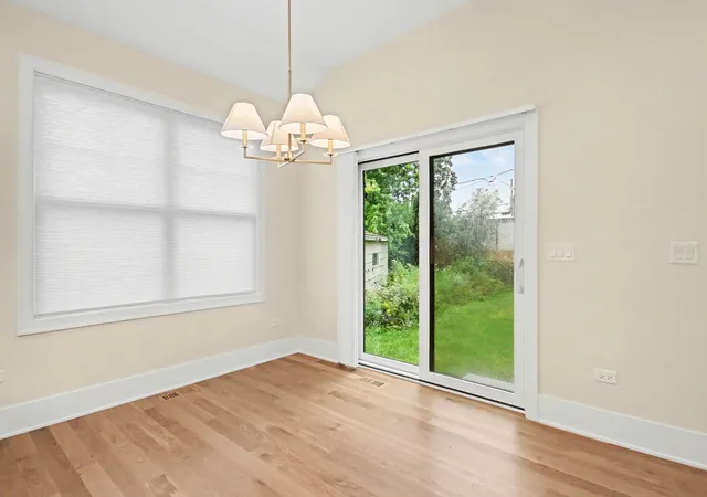 Photo 4 of Single family home for sale at 4119 N Lincoln St, Westmont, IL 60559 | MLS# 12763483 | Listing updated on 2026-09-24