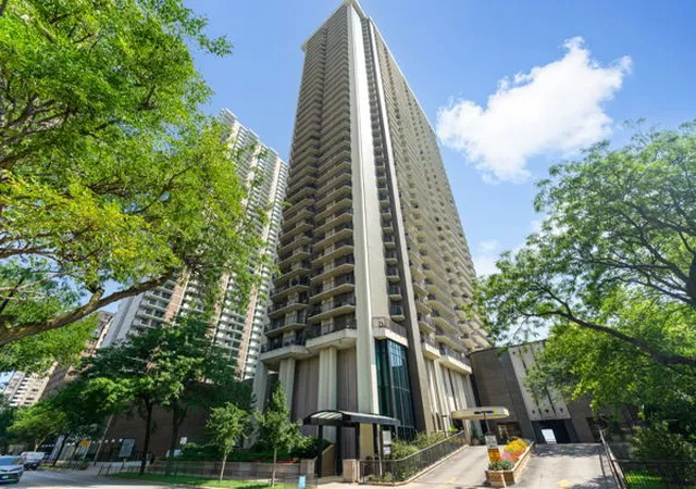 Condo for sale at 6007 N Sheridan Rd #18F, Chicago, IL 60660 | MLS# 12763490 | Listing updated on 2026-09-20