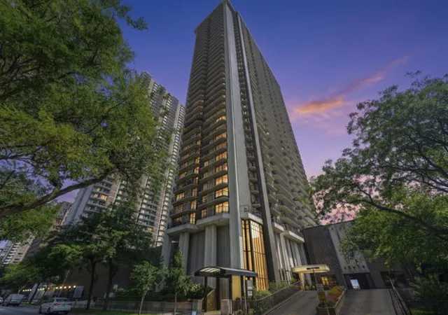 Photo 1 of Condo for sale at 6007 N Sheridan Rd #18F, Chicago, IL 60660 | MLS# 12763490 | Listing updated on 2026-09-20