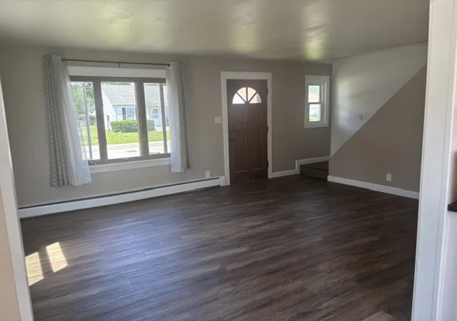 Photo 2 of Sale Pending at 1606 Stratford Ct, Joliet, IL 60435 | MLS# 12763493 | Listing updated on 2026-09-26