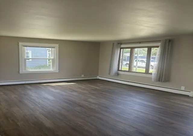 Photo 3 of Sale Pending at 1606 Stratford Ct, Joliet, IL 60435 | MLS# 12763493 | Listing updated on 2026-09-26