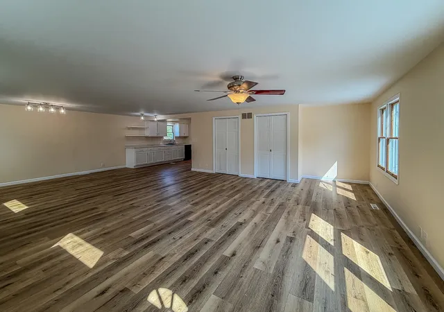 Photo 4 of Single family home for sale at 1211 W Springfield Ave, Champaign, IL 61821 | MLS# 12763494 | Listing updated on 2026-10-07