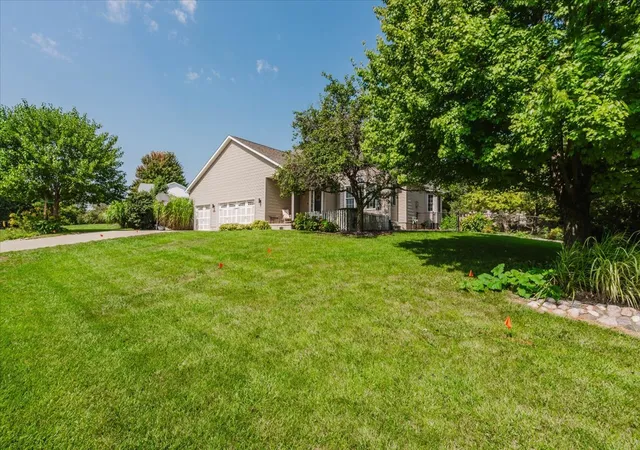 Photo 1 of Single family home for sale at 19598 Nottingham Dr, Bloomington, IL 61705 | MLS# 12763505 | Listing updated on 2026-10-02