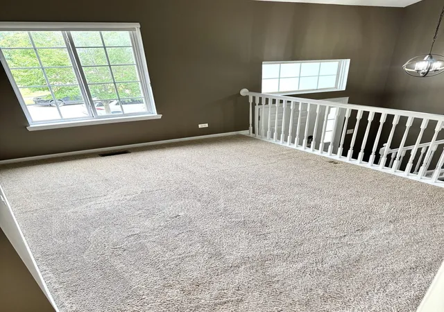 Listing Photo 5 - Condo for sale in building located at 2307 Twilight Dr, Aurora, IL 60503 - Unit #2307