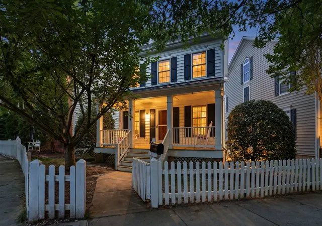Photo 1 of Single family home for sale at 1002 Main St, Gaithersburg, MD 20878 | MLS# 12763533 | Listing updated on 2026-10-07