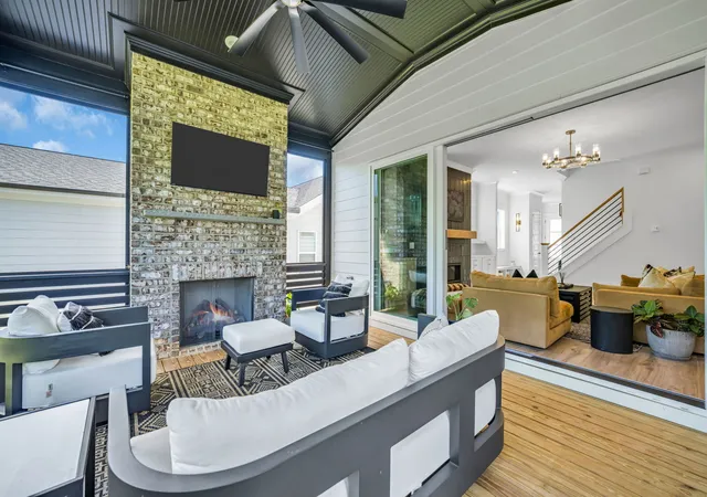 Photo 3 of Mansion for sale at 325 Liberty Star Rd, Wendell, NC 27591 | MLS# 12763546 | Listing updated on 2026-09-20