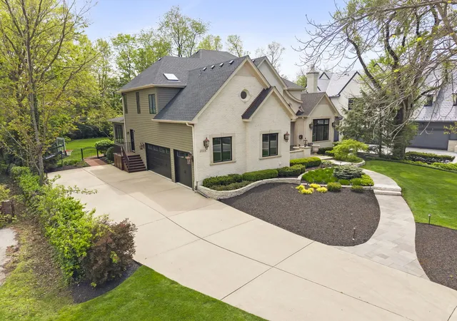 Photo 3 of Single family home for sale at 1046 Sylvan Cir, Naperville, IL 60540 | MLS# 12763552 | Listing updated on 2026-09-22