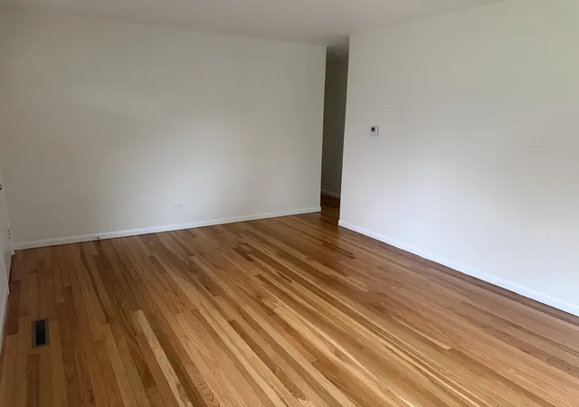 Photo 3 of Single family home for sale at 662 Walnut Rd, Wauconda, IL 60084 | MLS# 12763564 | Listing updated on 2026-10-04