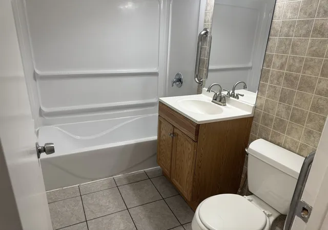 Photo 4 of Single family home for sale at 662 Walnut Rd, Wauconda, IL 60084 | MLS# 12763564 | Listing updated on 2026-10-04
