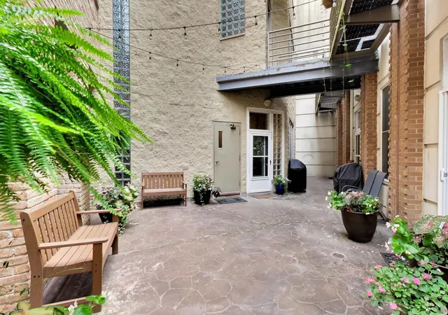 Photo 2 of Condo for sale at 1235 W George St #106, Chicago, IL 60657 | MLS# 12763591 | Listing updated on 2026-09-20