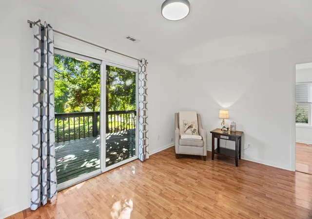 Photo 3 of Single family home for sale at 726 N Park Rd, Round Lake, IL 60073 | MLS# 12763606 | Listing updated on 2026-10-07