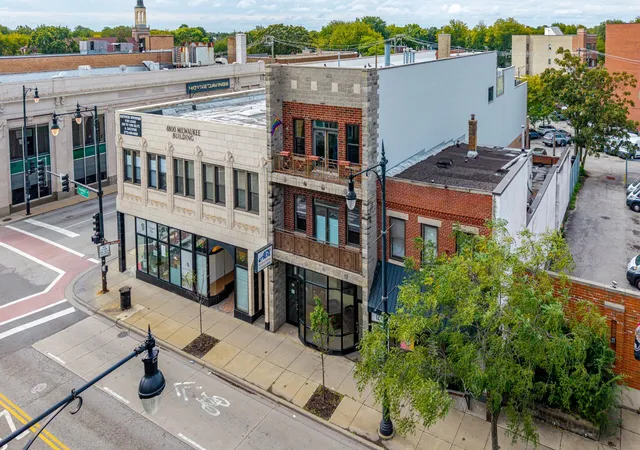 Condo for sale at 4806 N Milwaukee Ave #2W, Chicago, IL 60630 | MLS# 12763615