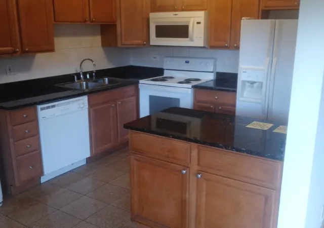 Photo 3 of Condo for sale at 2220 Arbor Cir #26, Downers Grove, IL 60515 | MLS# 12763635 | Listing updated on 2026-09-24