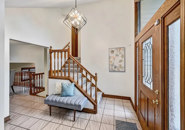 Photo 3 of Single family home for sale at 1804 Woodview Ct, Darien, IL 60561 | MLS# 12763656 | Listing updated on 2026-09-26