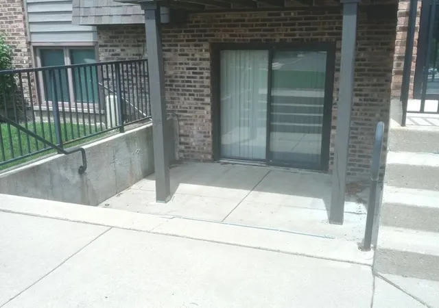 Photo 2 of Condo for sale at 1480 Stonebridge Cir #D-1, Wheaton, IL 60189 | MLS# 12763661 | Listing updated on 2026-10-18