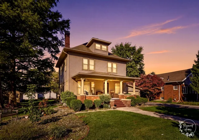 Photo 1 of Single family home for sale at 220 N Maple St, Gilman, IL 60938 | MLS# 12763668 | Listing updated on 2026-10-30
